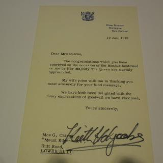 Sir Keith Holyoake, Sir Keith Holyoake signed letter