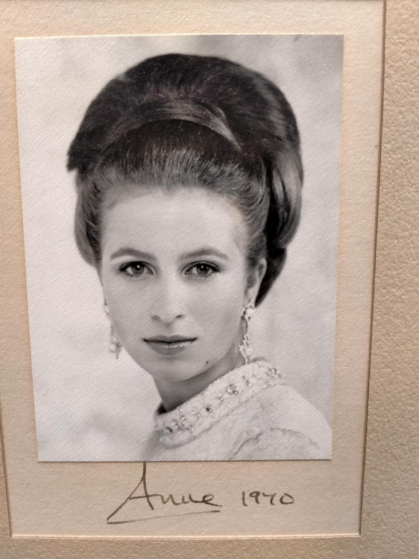 Princess Anne autograph and photo portrait