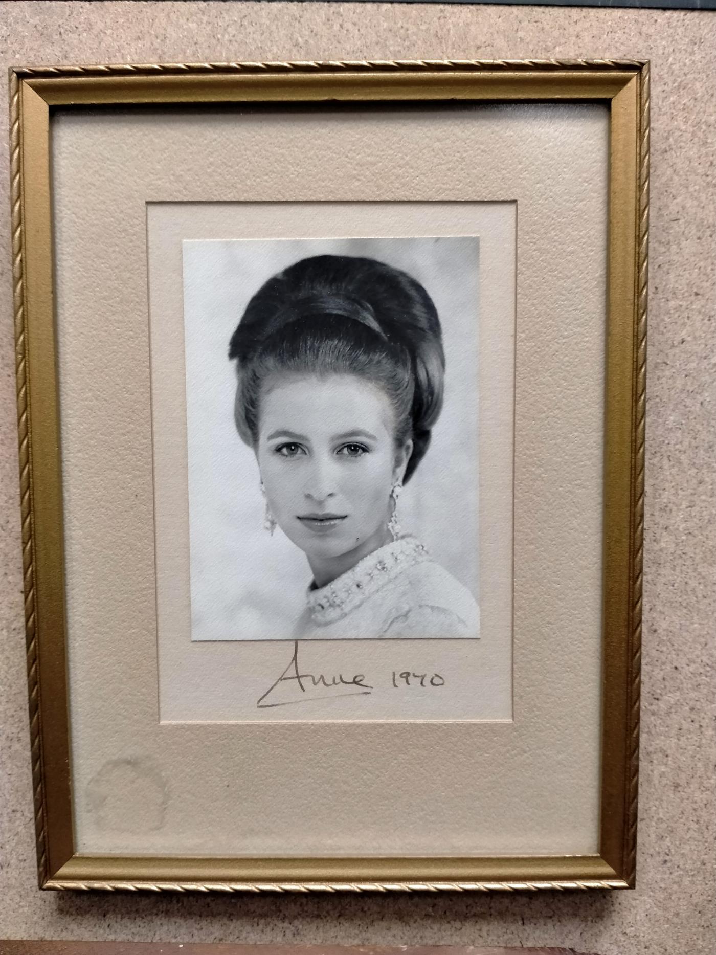 Princess Anne autograph and photo portrait